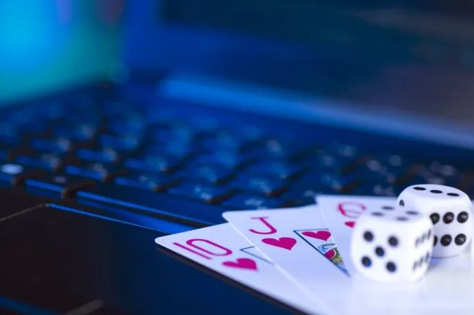 Juego clásico de azar dados en línea Dados online casinos